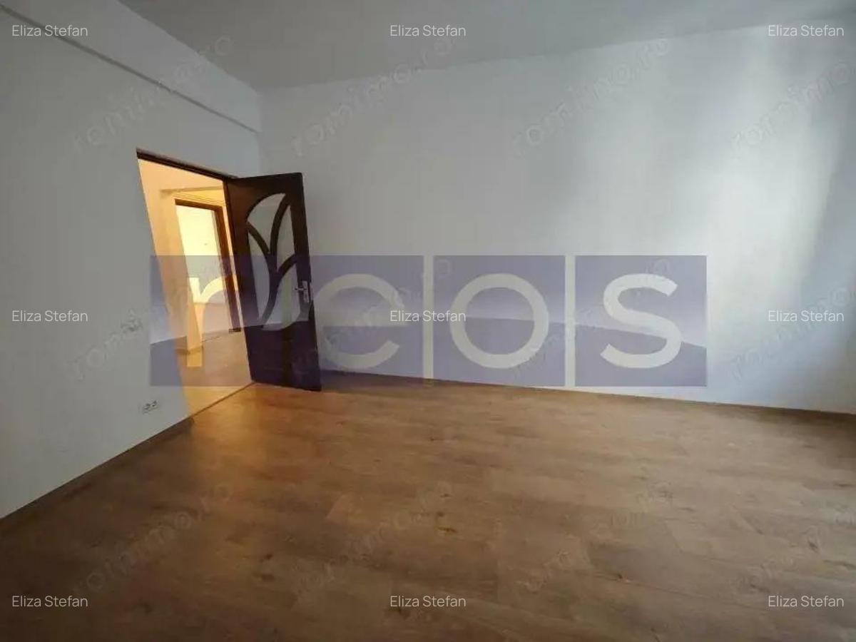 VANZARE APARTAMENT 3 CAMERE RENOVAT DECOMANDAT CENTRALA PROPRIE PIATA ROMANA - 4