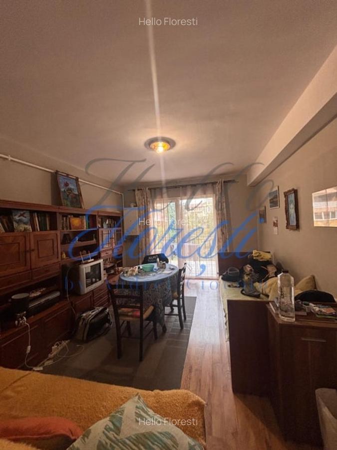 Apartament 2 camere decomandat,  zona Porii - 2