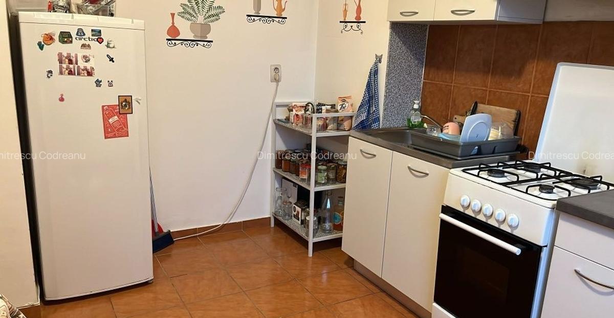 Apartament 1 camere 50mp, balcon, etaj intermediar, zona Blocul Spray - 6
