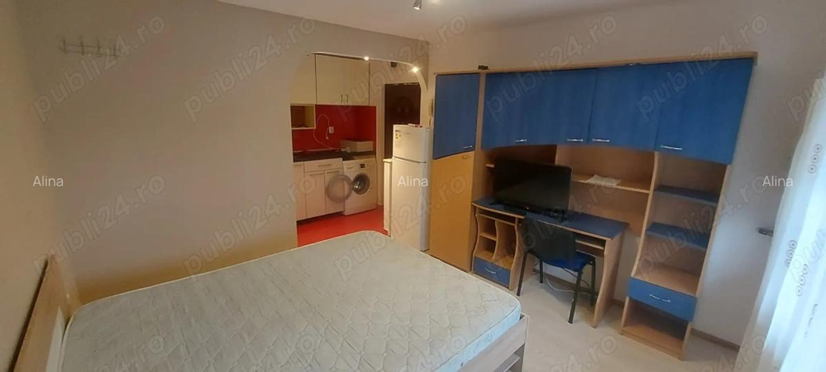 Inchiriez garsoniera Carpati 2 parter - 2