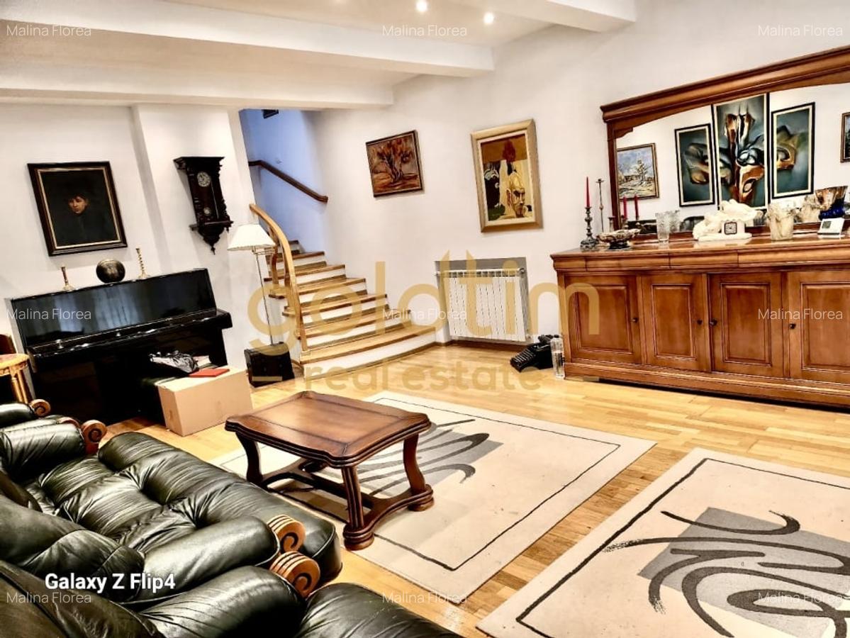 VILA IMPOZANTA P+3 /TEREN 800MP/ VEDERE PANORAMICA ASUPRA ORASULUI/ULTRACENTRAL - 8