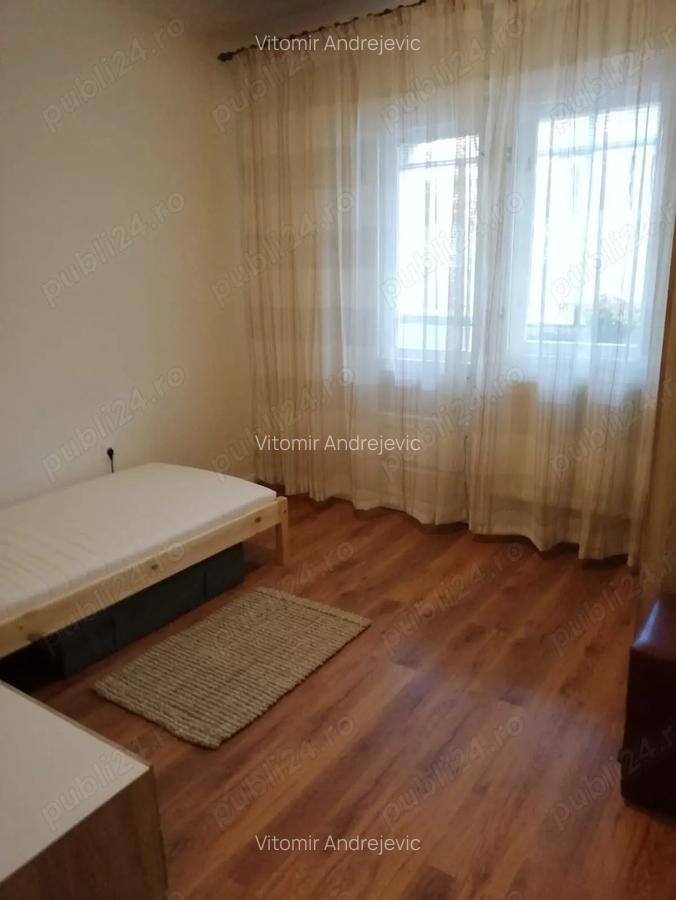 Bul. Gh. Lazar , 2 dormitoare + living - 10