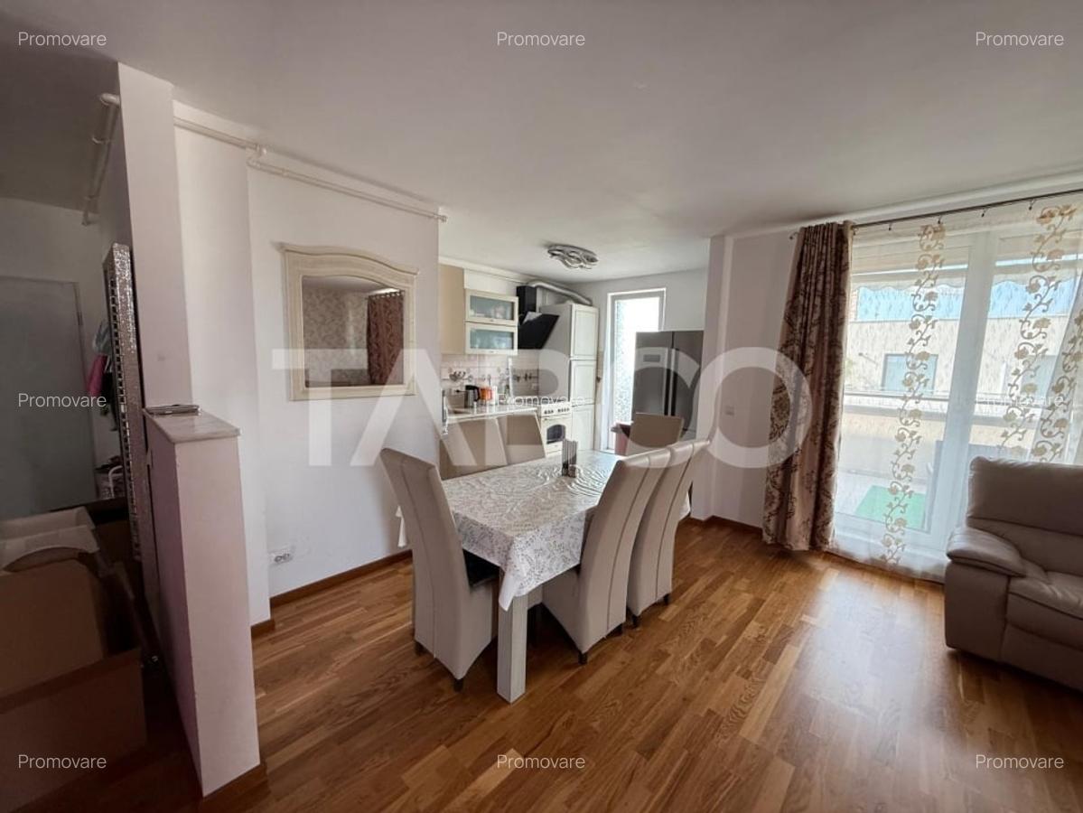 De vanzare apartament cu 3 camere la cheie si parcare Andrei Muresanu - 3