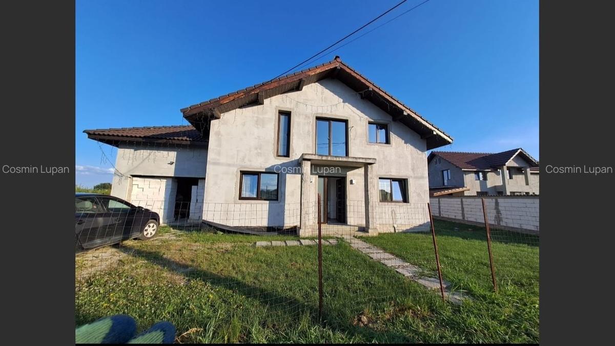 Casă frumoasă 4 camere, Strada Ana Ipatescu, Tg-Jiu - 12