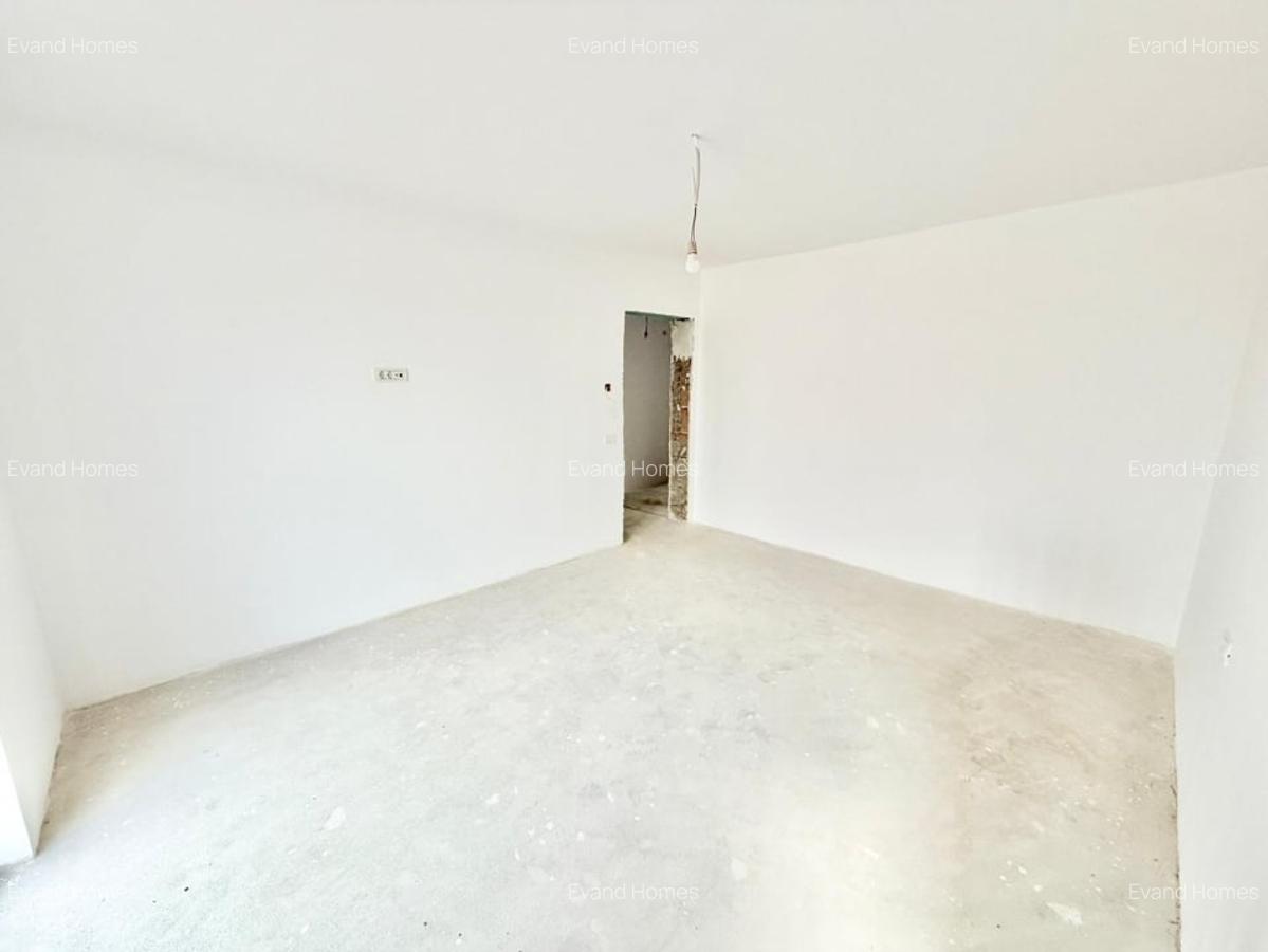 Direct proprietar - Duplex 4 camere, 2 bai - Toate utilitatile - Mosnita - 18