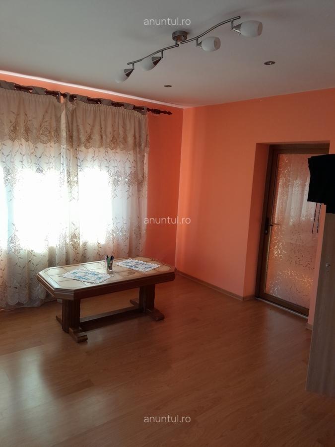 Iasi, Vand cu acte in regula - 2