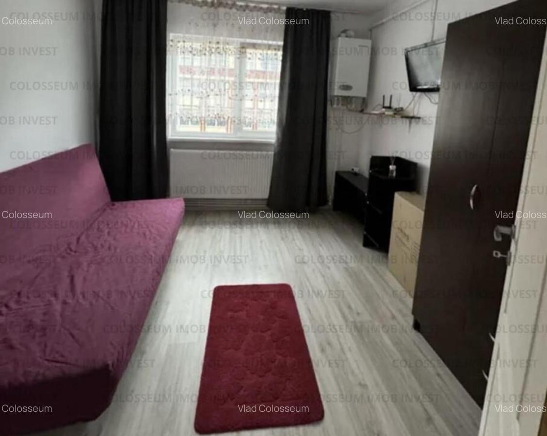 Garsoniera - zona Centru Civic - 2