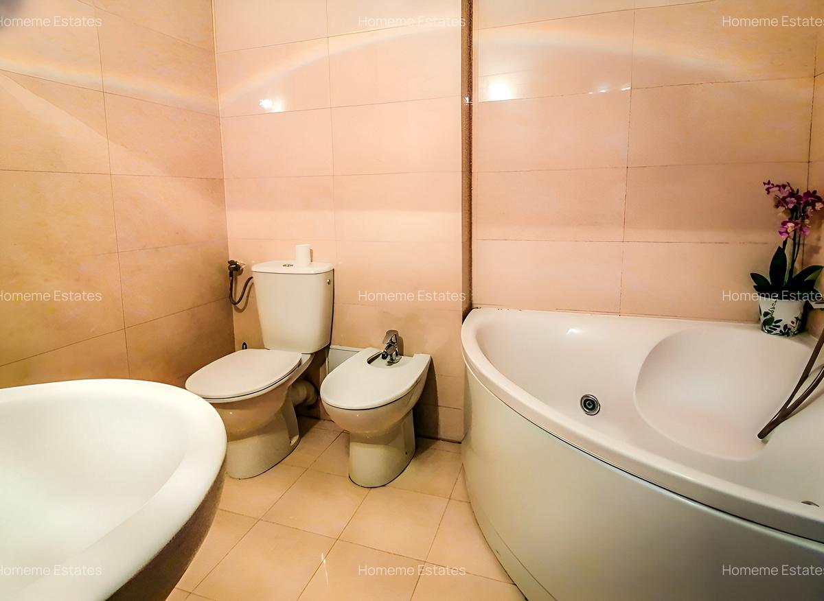 Floreasca Agora | 2 camere unicat | 94 mp | 2009 | parcare subterană - video - 6