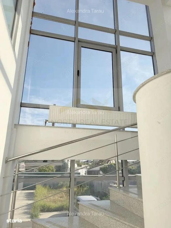 Spa?iu comercial pretabil Supermarket / Retail / Showroom stradal /parcare mare - 10