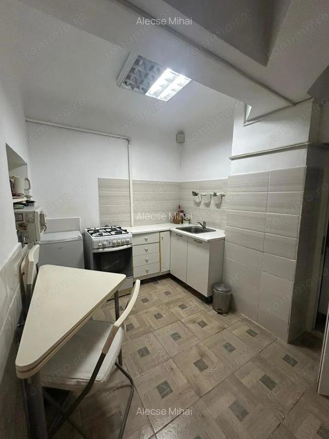 De vanzare apartament 3 camere zona Centrul Civic cu 11 Iunie - 8 De vanzare apartament 3 camere zona Centrul Civic cu 11 Iunie - 8