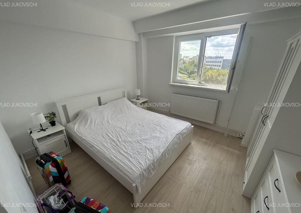 Apartament 2 camere zona Trocadero - 3