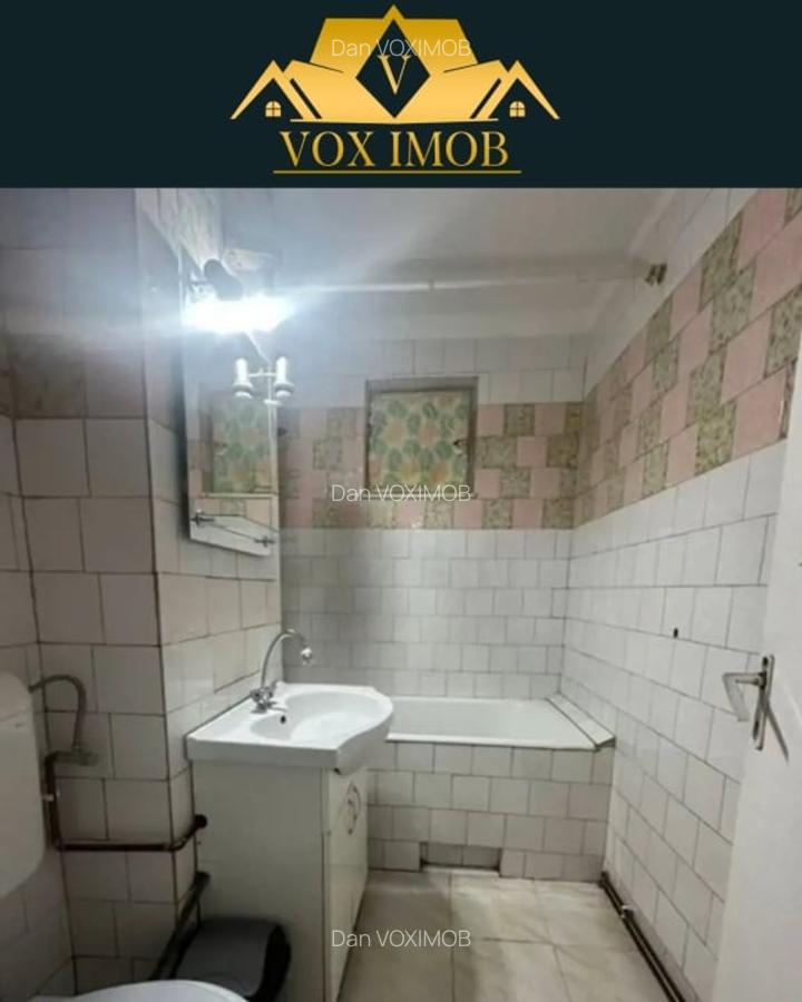 Apartament cu 3 camere decomandat în Astra - 6