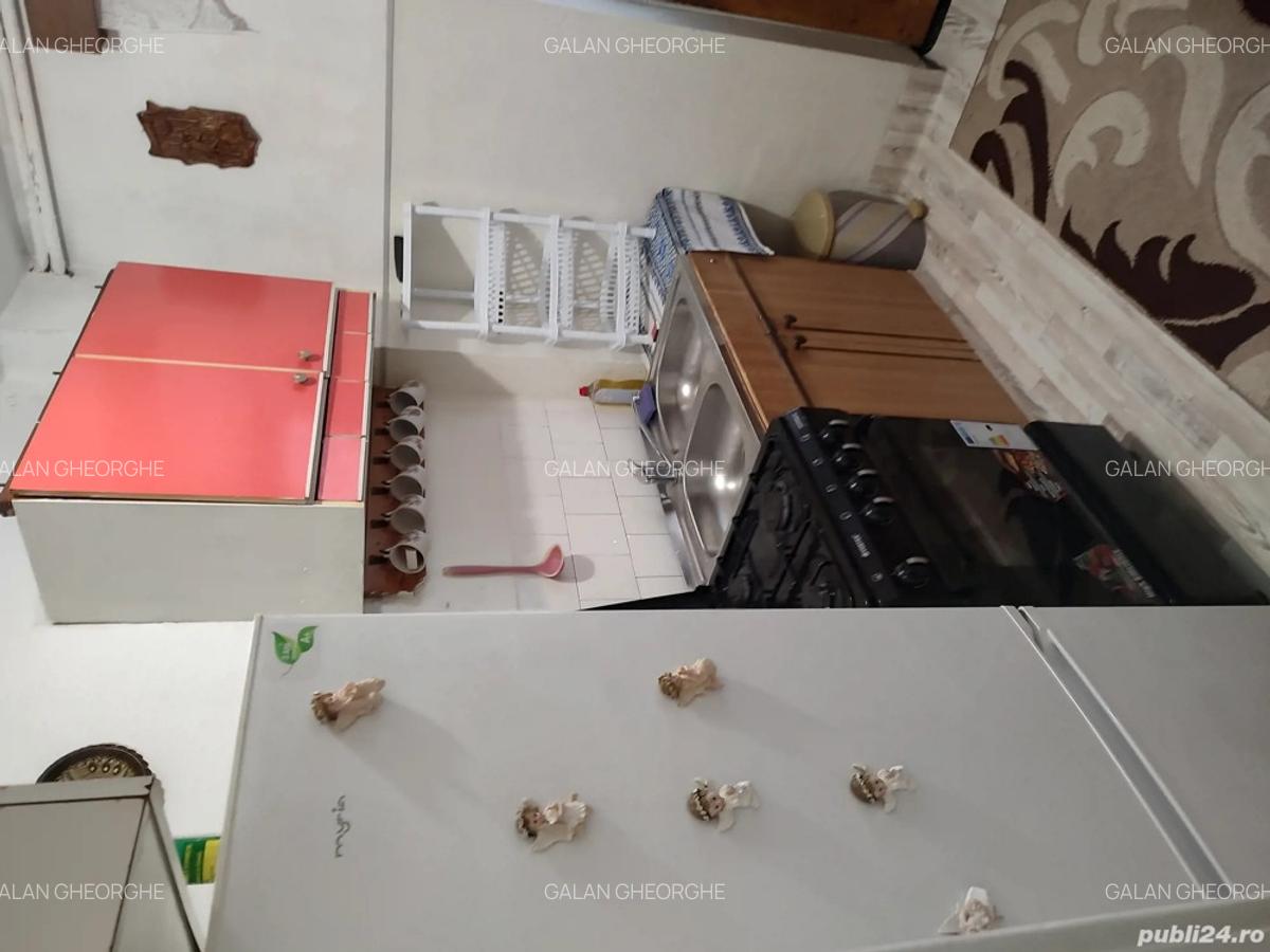 Inchiriez garsoniera - 2