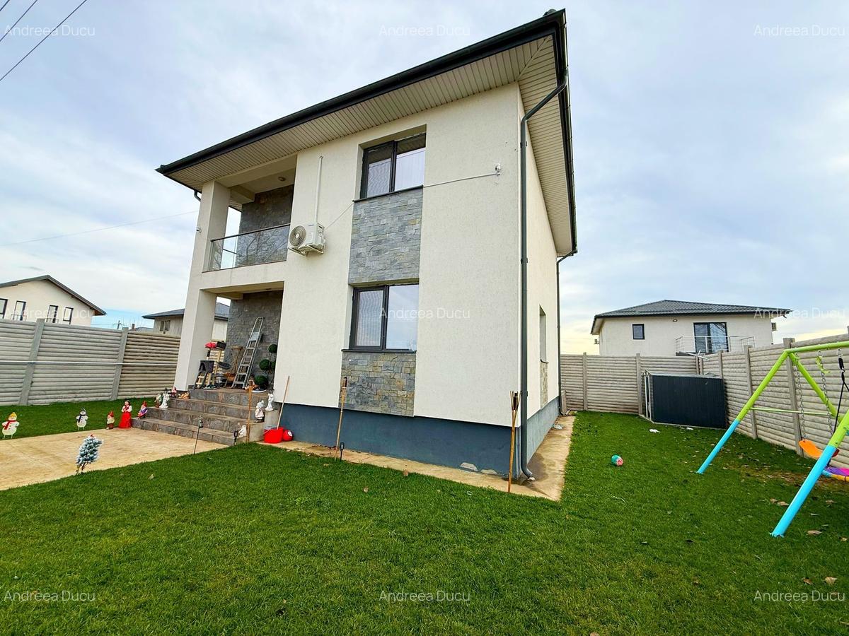 Vila Individuala MOBILATA / Curte Amenajata / 4 Camere / 2 Bai / Teren 405 mp - 2