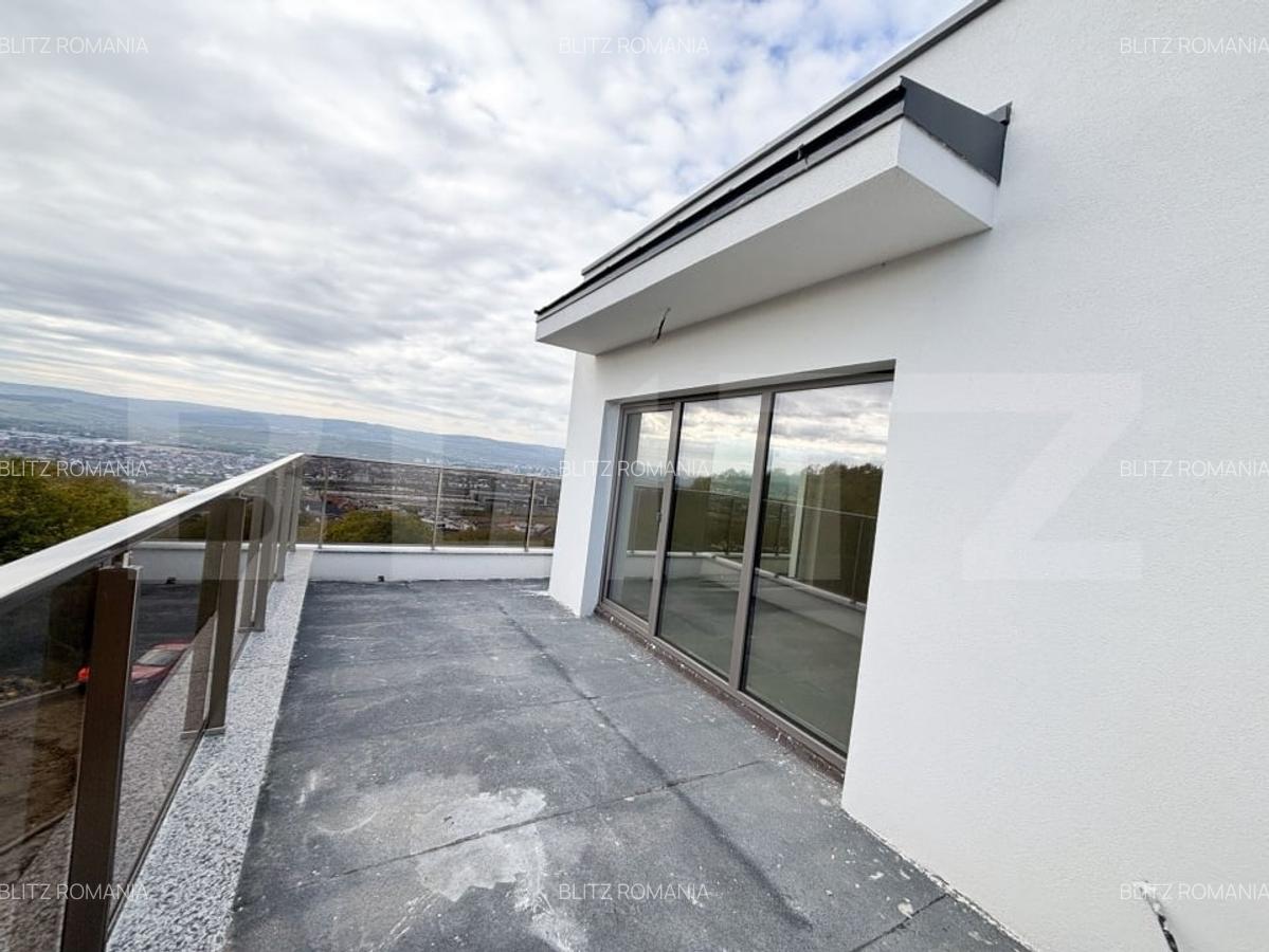 Duplex Elegant, 200 mp, cu Panorama si Finisaje de Top, Iris - 12 Duplex Elegant, 200 mp, cu Panorama si Finisaje de Top, Iris - 12