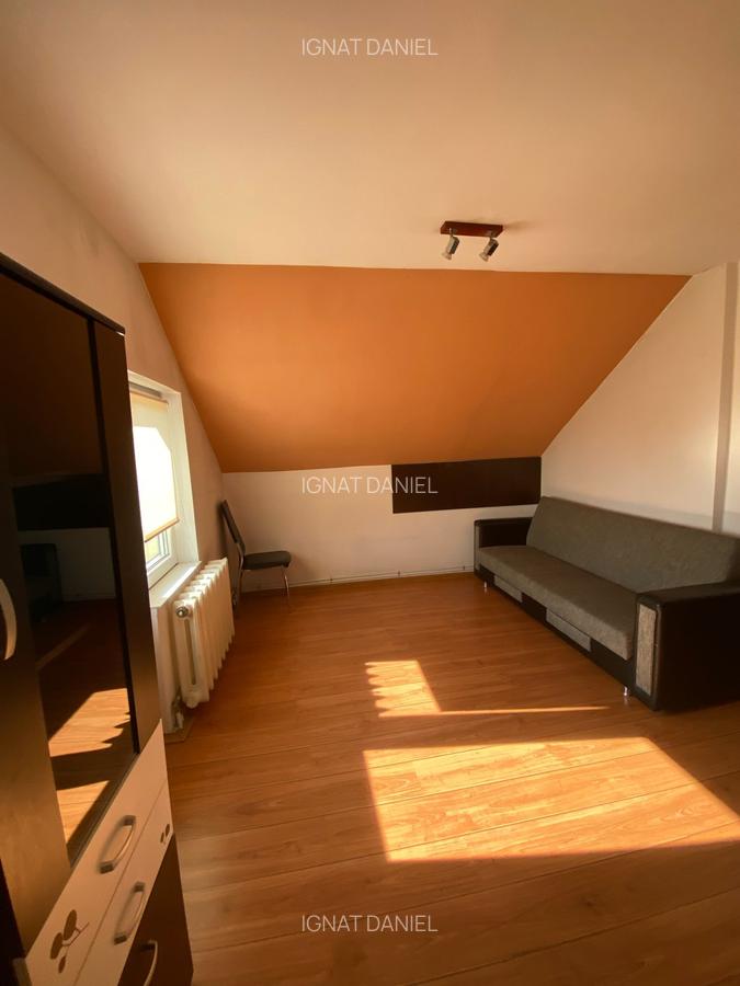 Apartament cu 2 camere, decomandat, zona Targu Cucu-Podu de Fier - 2