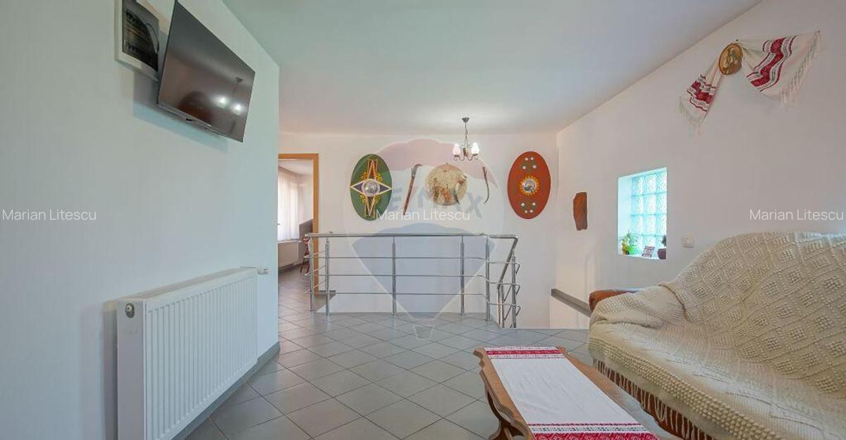 Casa / Vila de vanzare in Ra?nov, bonus afacere la ... - 5