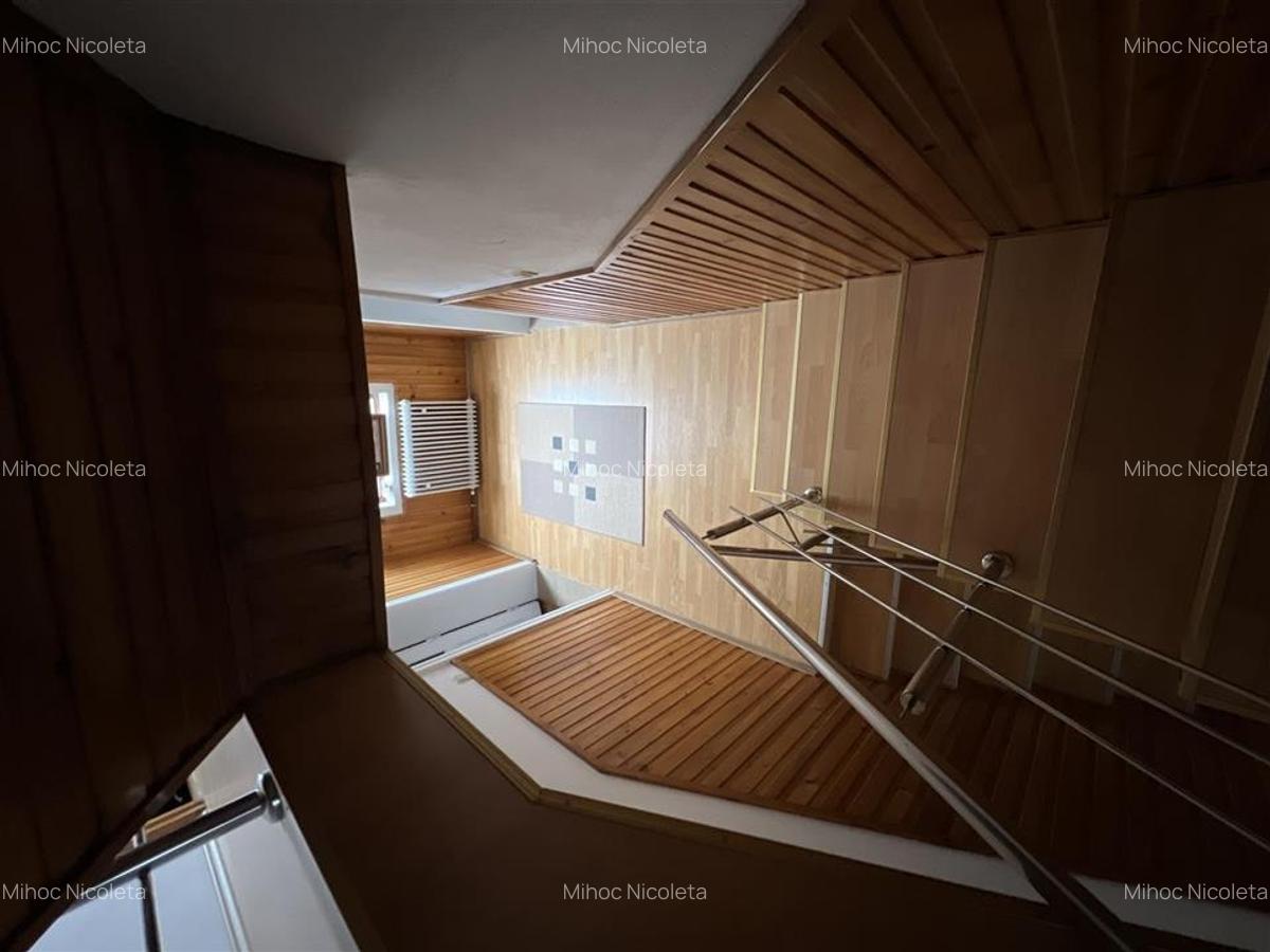 VILA CU 11 CAMERE, BEIUS - 25