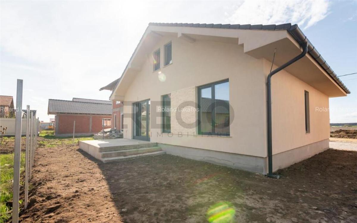 RECO. CASA CU MANSARDA , CIHEI . - 5