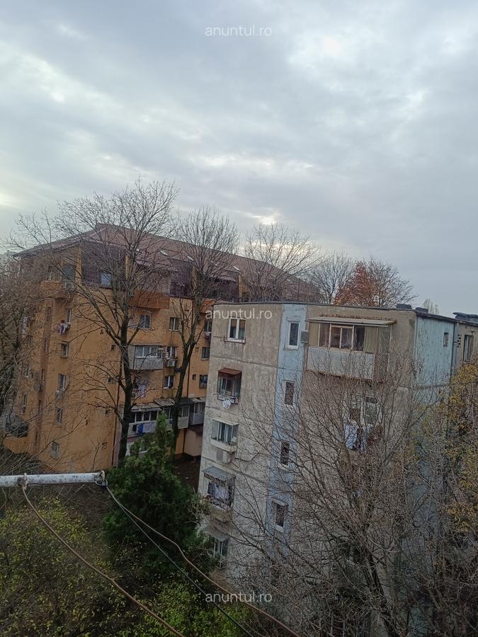 Berceni, Piata Resita - 4