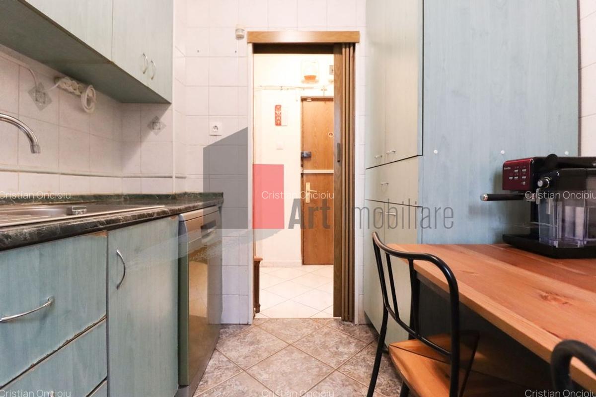 Apartament cu 3 camere semidecomandat în Iancului - 15