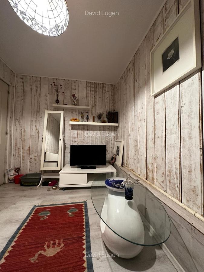 Locuinta de vacanta / rezidentiala - - 18