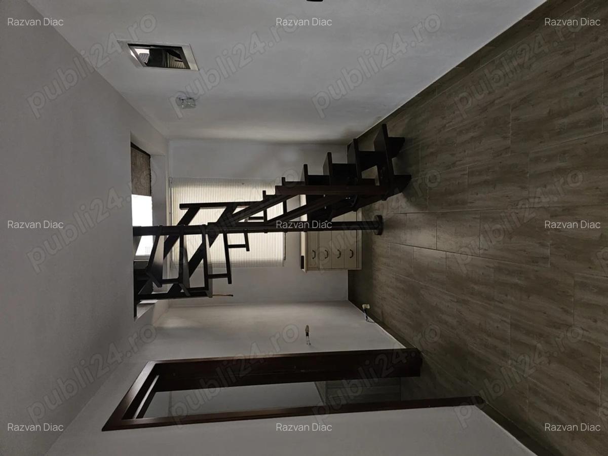 Casa spa?ioasa P+M de vanzare teren 1.000 mp Poiana Stampei, Suceava - 6