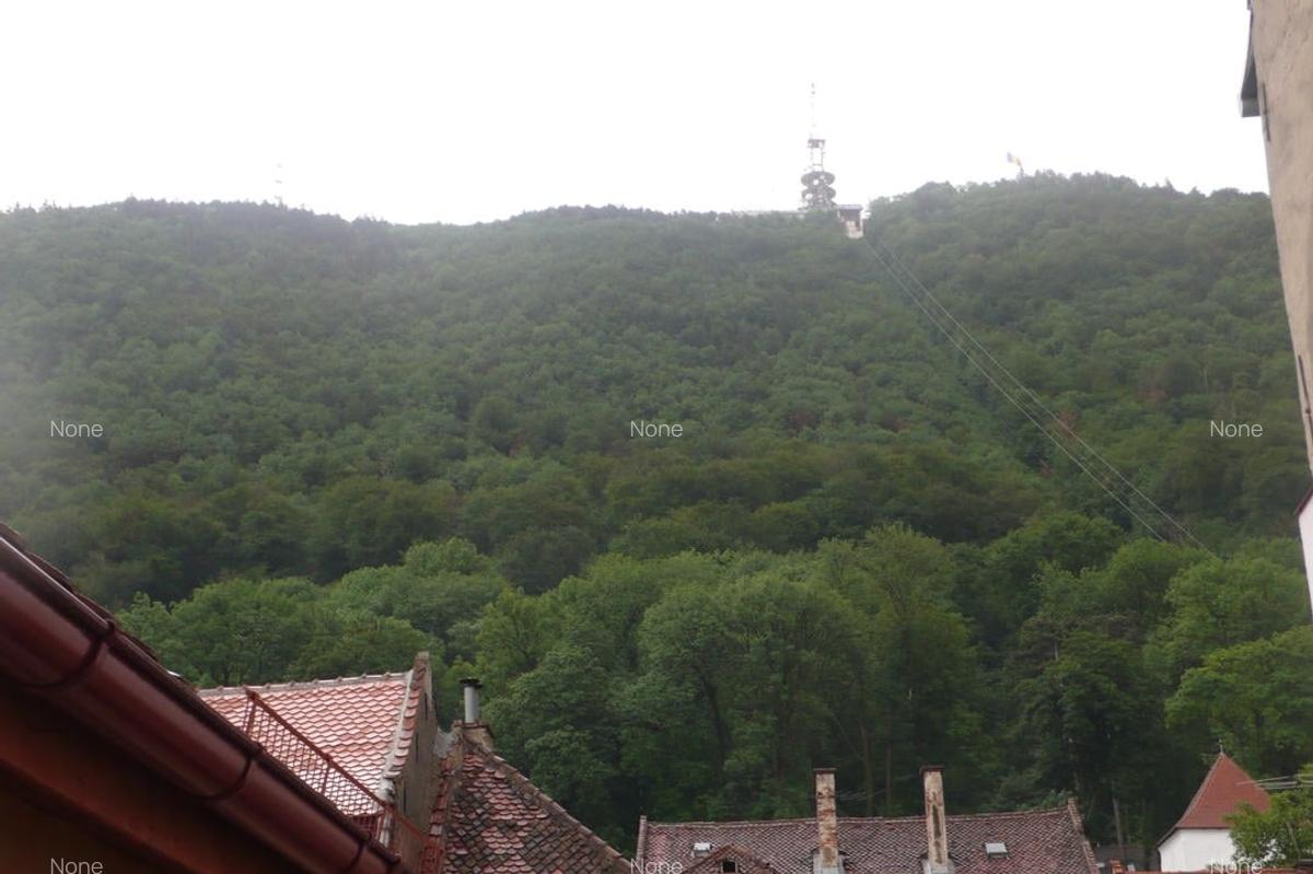 Casă cu 6 camere în Centrul Istoric - 13