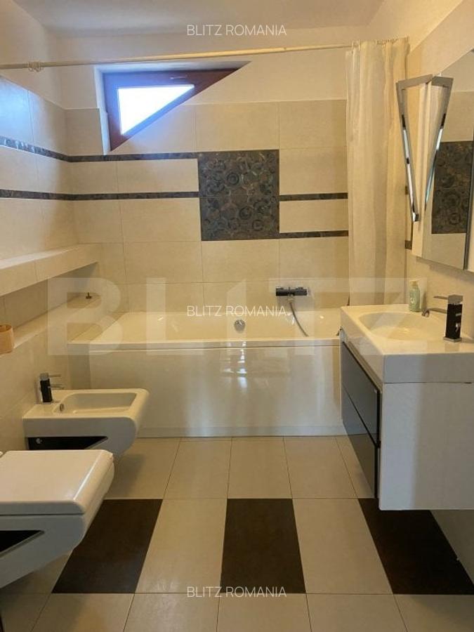 Casa individuala de vanzare, 250 mp utili, teren 1200 mp, zona Unirea - 19