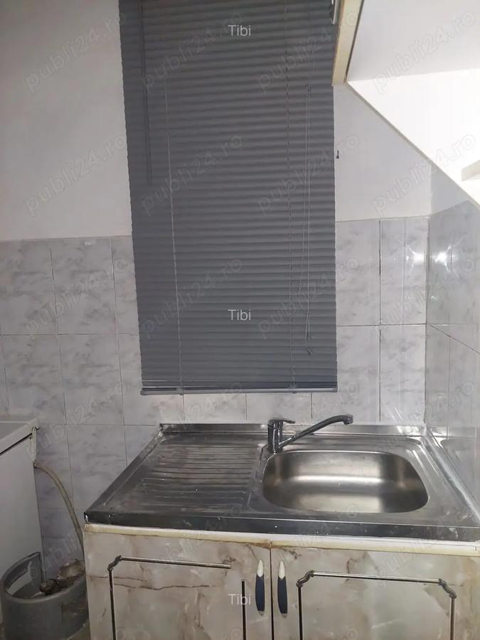 Se inchiriaza apartament cu o camera la casa curte comuna - 9