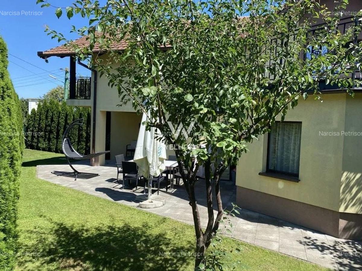 Casă spațioasă 210 mp, cu garaj și terasă - Cisnădie - 1