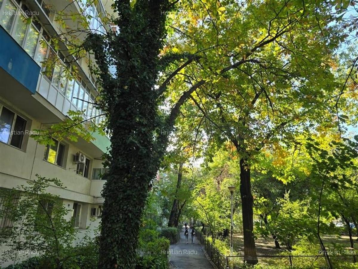 AP.2 CAM.SECTOR 1 CALEA GRIVITEI R.A.R METROU 1 MAI - 9