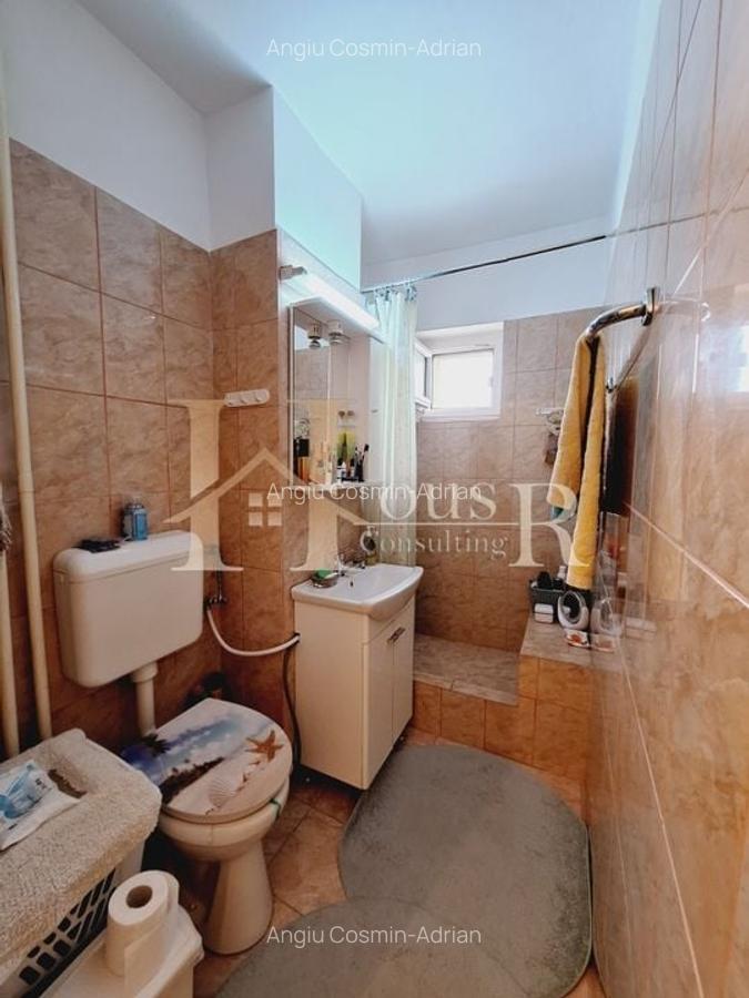 Apartament cu 3 camere semidecomandat în Circumvalațiunii - 15