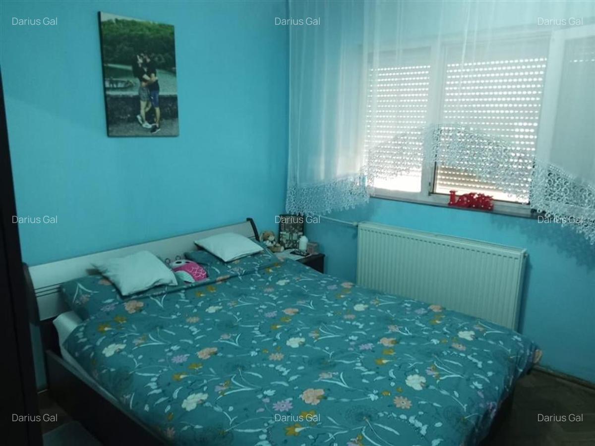 Apartament cu 3 camere decomandat în Nufărul - 7