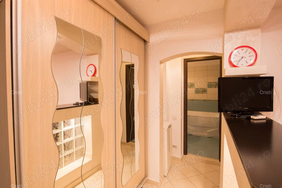 Inchiriez apartament 2 camere zona Sebastian (15 minute de Pia?a Unirii) - 8