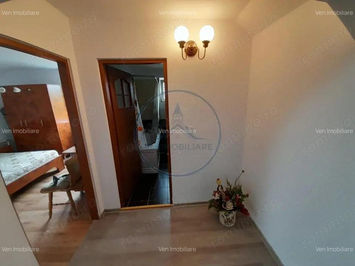 Apartament cu 2 camere, 52 mp, cu loc de parcare, zona Sud - 7 Apartament cu 2 camere, 52 mp, cu loc de parcare, zona Sud - 7