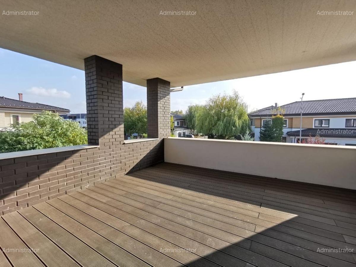 Oxford Gardens unfurnished/partially furnished 3 bedrooms villa - 2