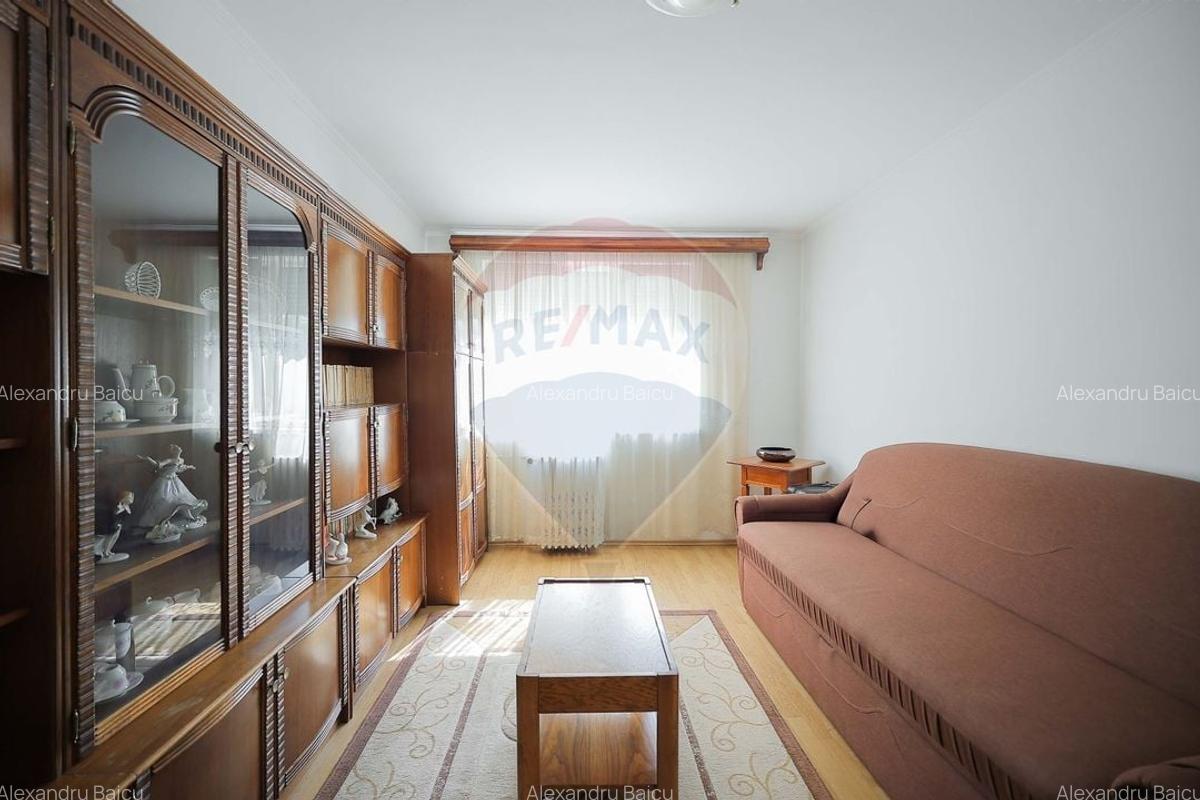 Apartament cu 3 camere, De Vanzare, tip U, etaj 1, Rogerius - 4