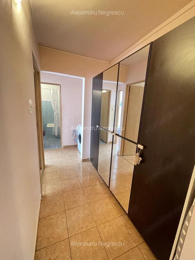Lipovei | 3 camere | Decomandat | Mobilat-Utilat | Acoperi? - 9