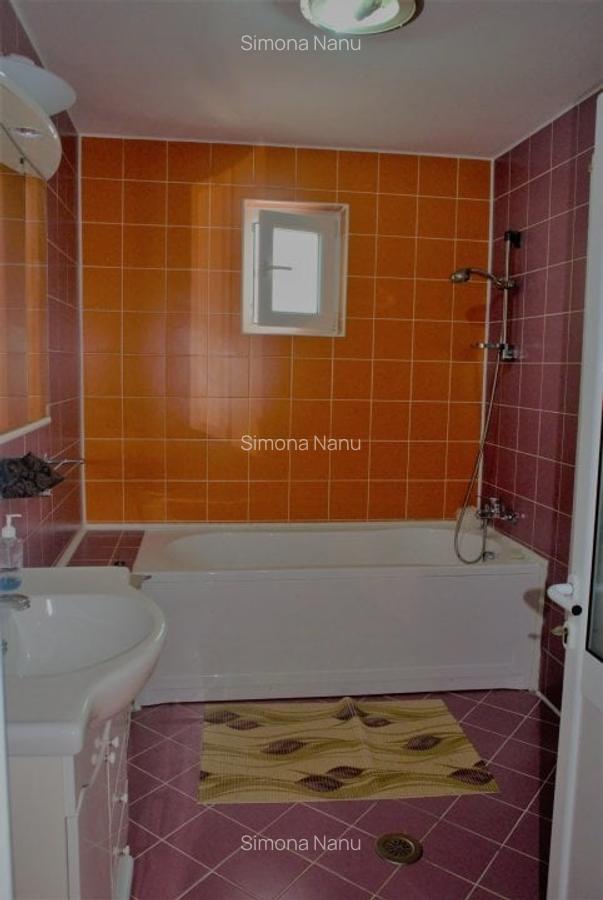 Casă cu 4 camere în Băicoi - 4