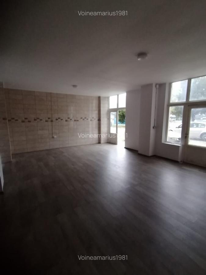 SPATIU COMERCIAL - 3 SPATIU COMERCIAL - 3