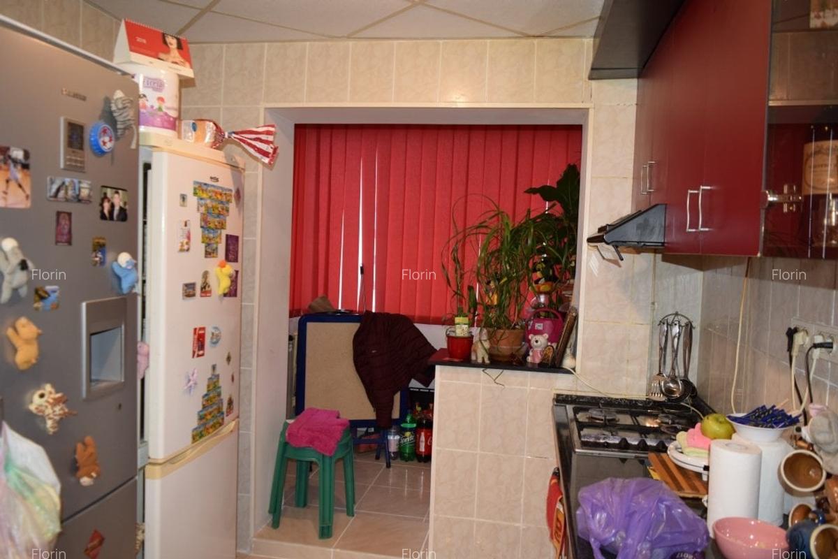 Apartament cu 4 camere semidecomandat în Olteniței - 5