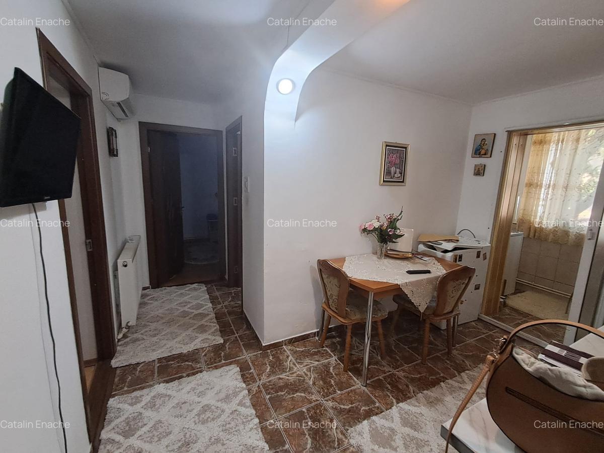 Apartament 3 camere Zona Jandarmerie - Strada Plevnei - etaj 3/3  - 65 mp - 1