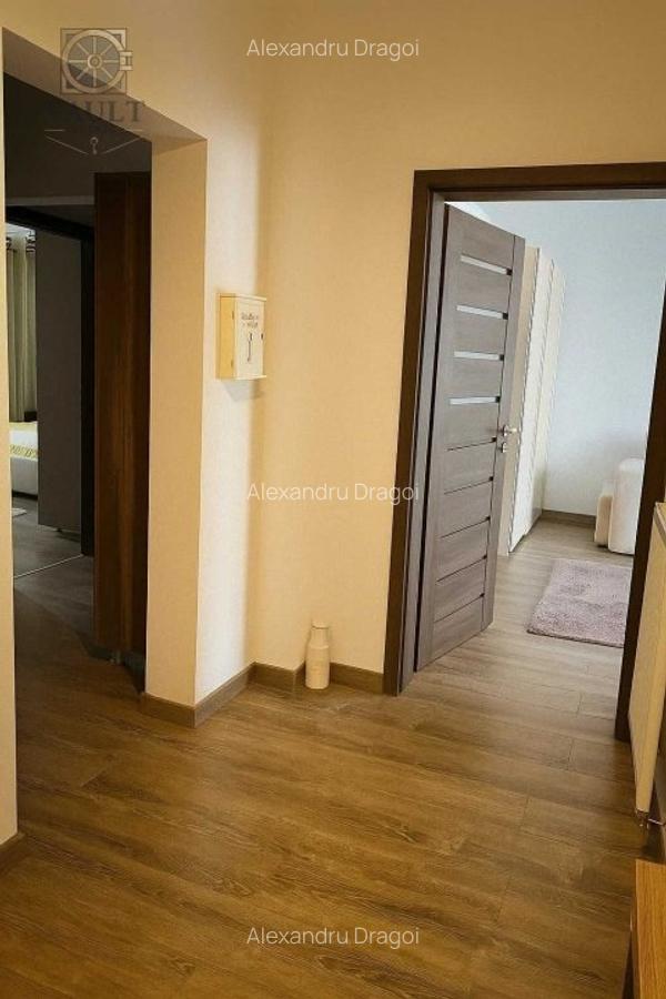 Apartament 3 camere- Decomandat- Nerva Traian - - 5