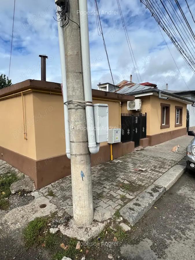 Vand casa in orasul Giurgiu, 50m2 pe strada Gheorghe Doja - 2