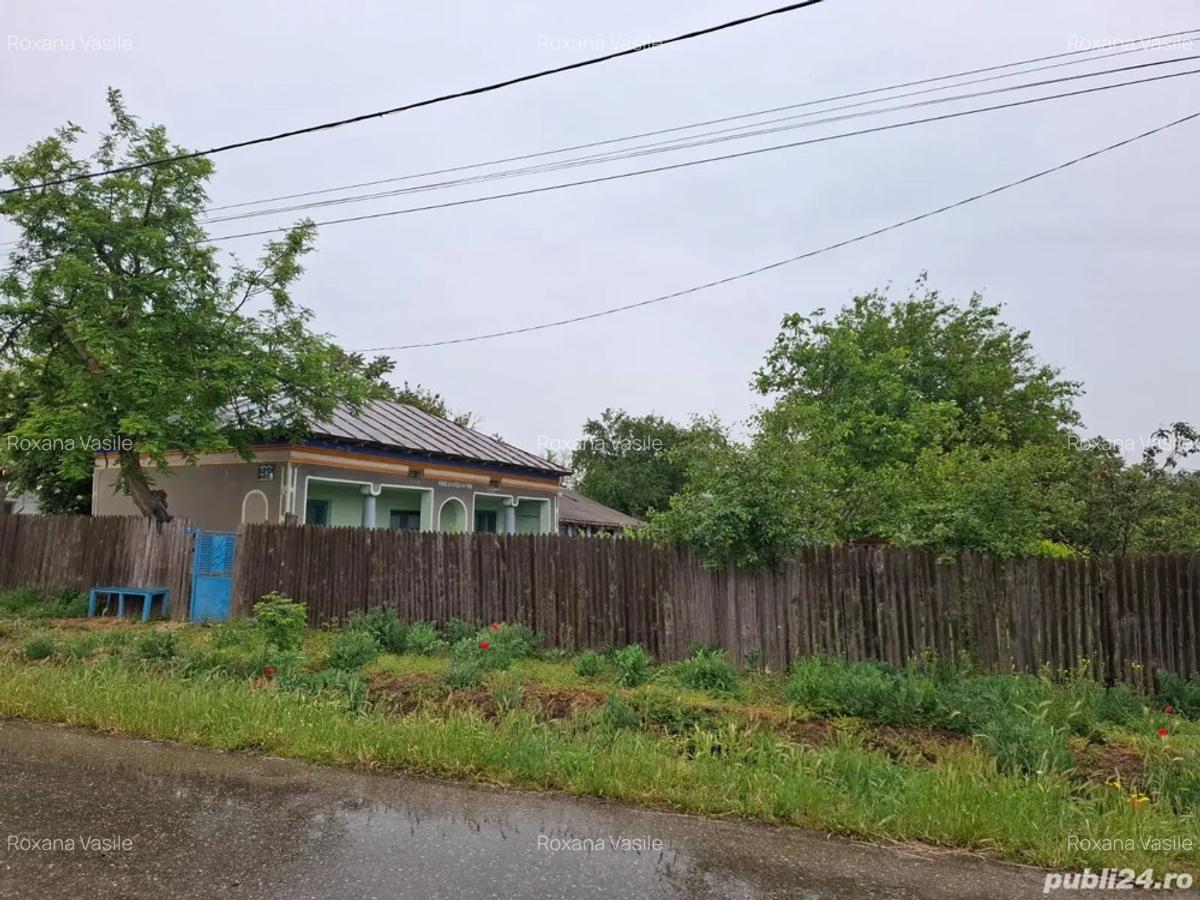 Casa batraneasca de vanzare in sat Segarcea Deal,jud Teleorman - 1