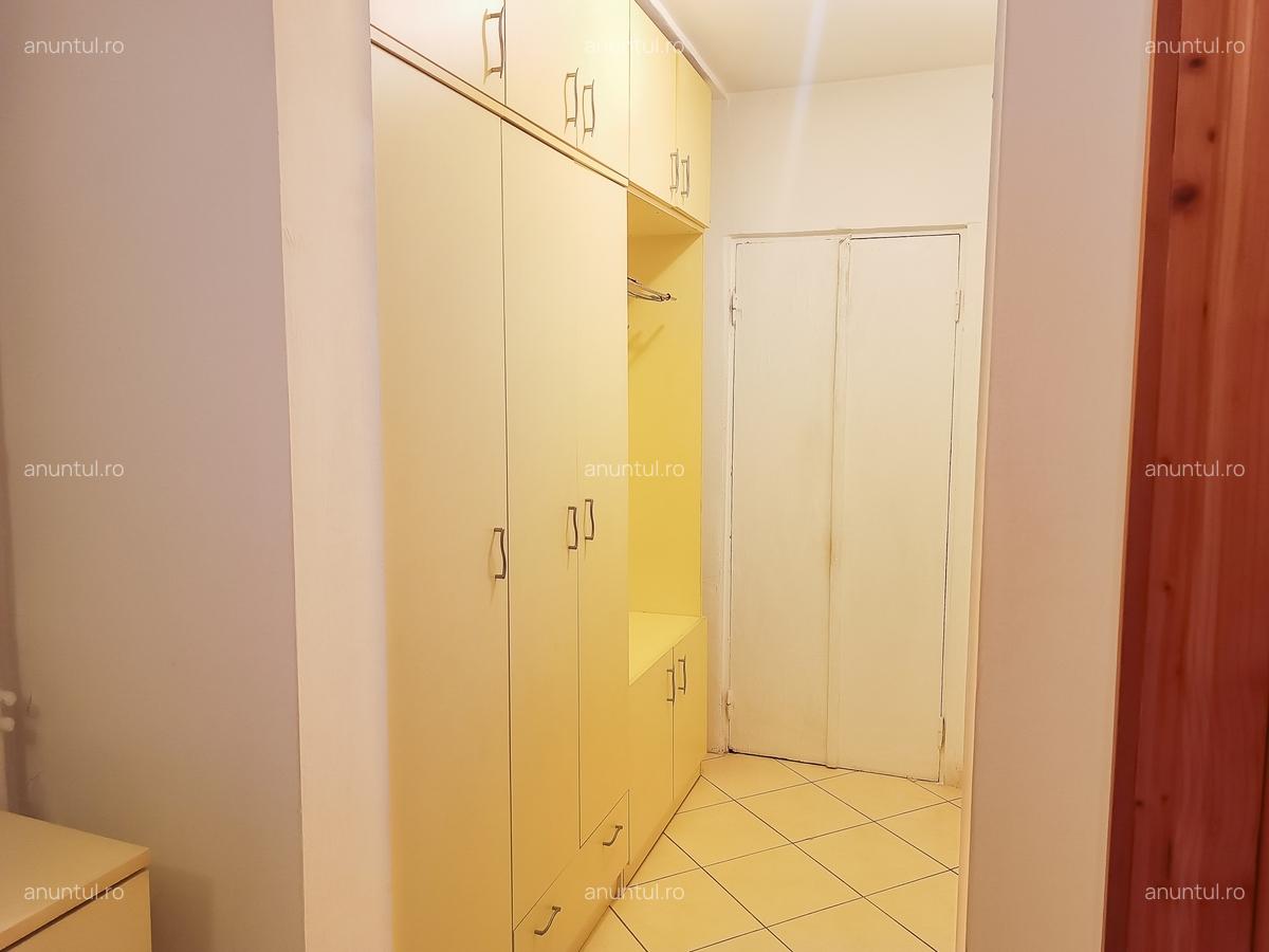 Piata Sud - MegaImage Orizont - 5