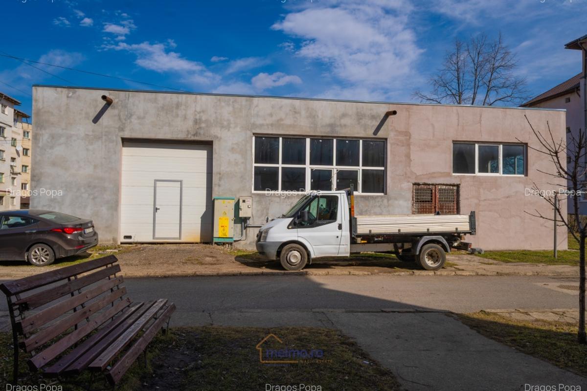 Hala de 307 mp - pozitie strategica intre Gara si Școala Nr. 2 - 3