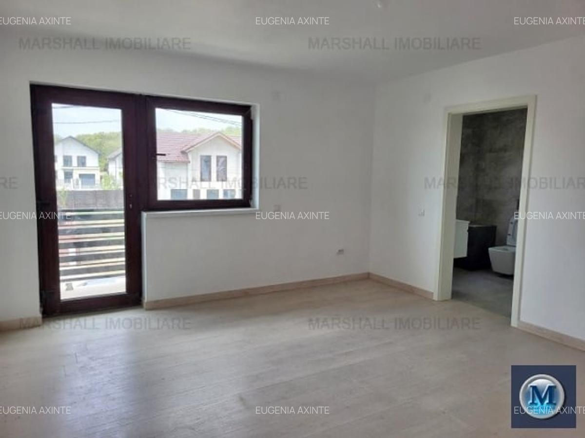 Casă cu 5 camere în Strejnicu - 6