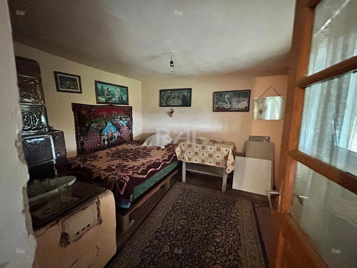 Casa si teren in suprafata de 1400mp,Floresti Simnicul de Sus 59000Euro! - 9